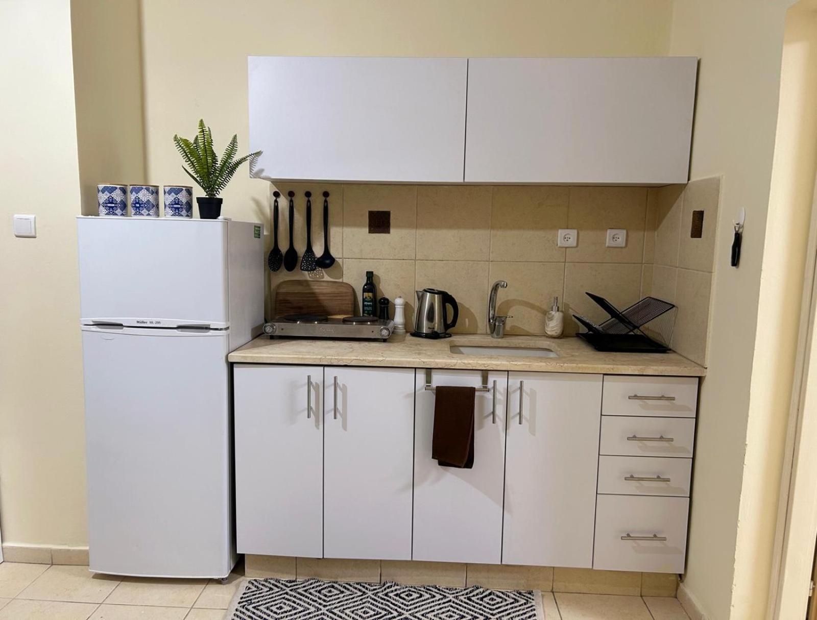 Guy'S Apartment Eilat Bagian luar foto